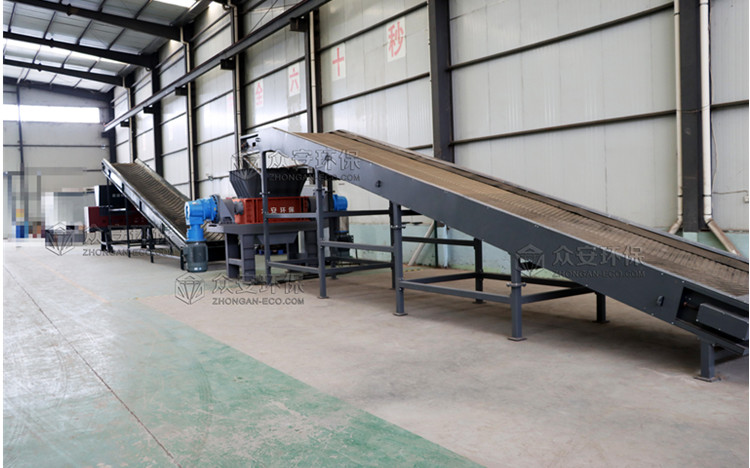 工业垃圾处理现场